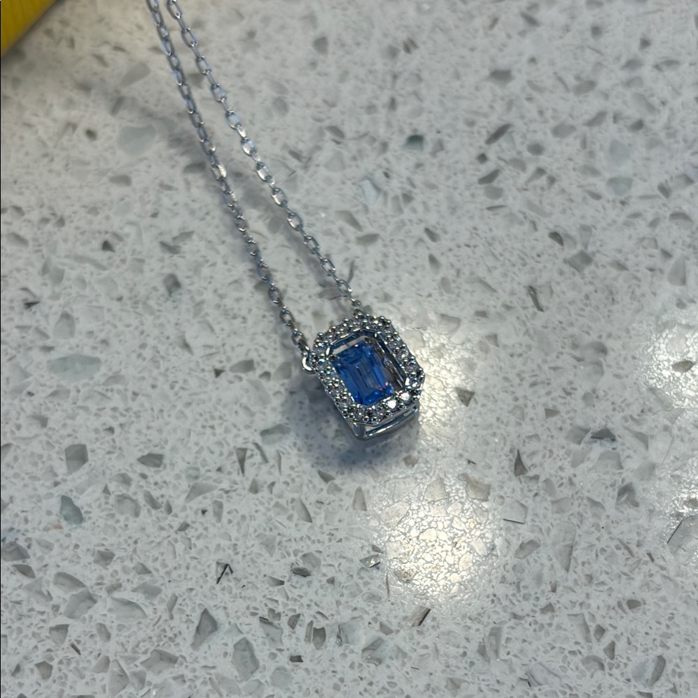 NWT Swarovski Silver Blue Crystal Necklace